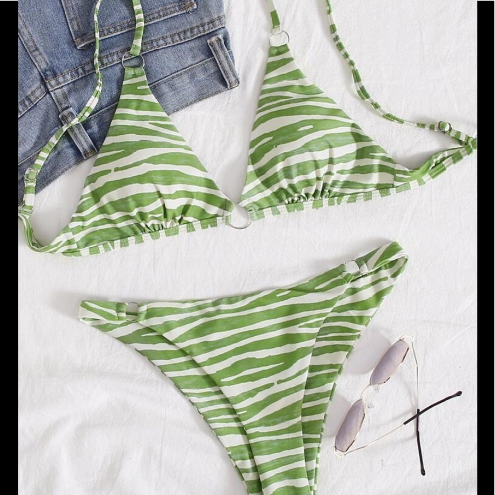 BRAND NEW BIKINI